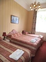 Family Room (4 Adults)