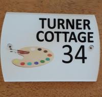 Pet friendly Turner Cottage in Norham Village - Ferienwohnung