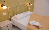 Deluxe Doppelzimmer (2 Erwachsene & 1 Kind)