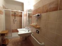 Habitación Cuádruple con baño privado