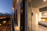 Palazzo Sovrana Serviced Luxury Apartments - Bed and Breakfast
