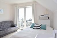 Standard Triple Room with Sea View