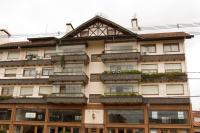 Av das hortênsias 3 quartos 3 banheiros - Chambres d’hôtes