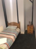 Camera Singola con Bagno in Comune