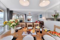 Beach Houses with Hot Tubs - Chambres d’hôtes Glencoe