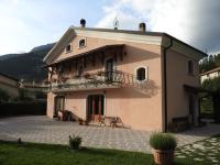 B&B Villetta Barrea - Da Nonna Li Rooms and Breakfast - Bed and Breakfast Villetta Barrea