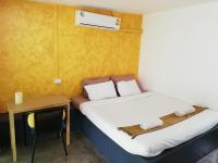 King Room with Garden View