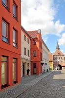 B&B Stralsund - Ferienhaus - Am Kütertor - alle Apartments mit Terrasse oder Balkon - Preis inclusive 5 Prozent Bettensteuer - Bed and Breakfast Stralsund