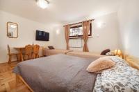 Quadruple Room with Private External Bathroom