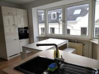 B&B Düsseldorf - XXL Superior Old Town Apartment - Bed and Breakfast Düsseldorf