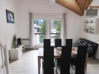 B&B Les Contamines-Montjoie - Apartment La Borgia A- B- C-10 by Interhome - Bed and Breakfast Les Contamines-Montjoie