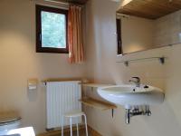 Chambre Triple avec Salle de Bains Commune