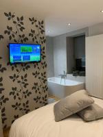 Deluxe Double Room with Bath