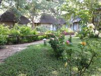 Chobe Sunset Chalets - B&B Lesoma