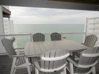 Put-in-Bay Waterfront Condo #208 - Chambres d’hôtes