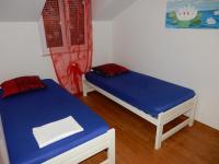 Appartamento con 2 Camere da Letto, Balcone e Vista mare