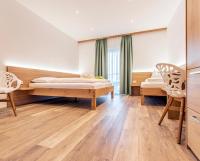 Großes Doppelzimmer