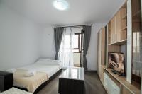 Rezident militari - B&B