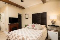 Suite mit Queensize-Bett und Whirlpool