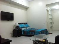 Londoners - B&B Manila