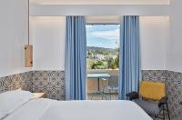 Chambre Double - Vue sur Piscine