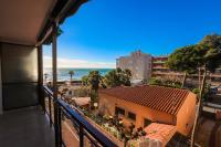B&B Cambrils - DIFFERENTFLATS Costa d' Or II - Bed and Breakfast Cambrils