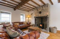 B&B Haworth - Stunning Blackberry Cottage with Log Burner - located on Haworth Main Street - Bed and Breakfast Haworth