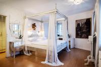 Nebozizek Hotel a Restaurant - B&B Prague