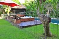 Villa mit 3 Schlafzimmern und privatem Pool