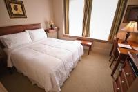 Chambre Lit Queen-Size Classique