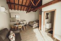 Studio mit Kingsize-Bett und Schlafsofa