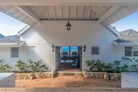 Magnificent 5-Bedroom Estate Villa, Sleeps 12 - B&B Montego Bay