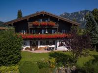 B&B Inzell - Ahorn-Appartements - Chiemgau Karte - Bed and Breakfast Inzell