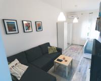 Newly adapted Studio 88 with free parking - B&B