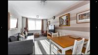 Lovely One Bedroom Apartment in Stratford - B&B Londra