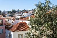Cosy Alfama Hideout - with rooftop terrace - B&B Lisbona