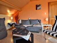 B&B Malmedy - Spacious Apartment in Malmedy with Garden - Bed and Breakfast Malmedy