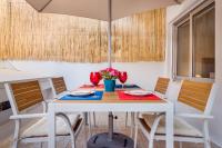 Exquisite Retreat in a Traditional Area of Porto - B&B