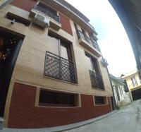 Piazza Batumi Guesthouse - Ferienwohnung Batumi
