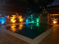 The Shire Private Resort - B&B