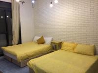 Vierbettzimmer mit eigenem Bad