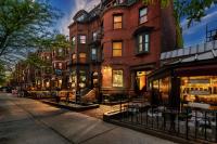 Charming Studio on Boston's Iconic Newbury St. #8 - B&B