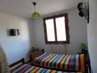 Double or Twin Room with Mountain View