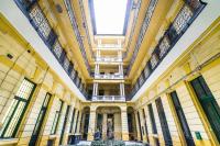 St Stephen Boulevard Apartment Next To Danube - Bed and Breakfast Boedapest