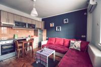 Apartment mit Balkon