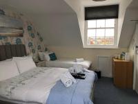 Family Room with En-Suite