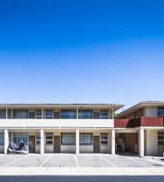 Glenelg beach gateway Studio Apartment - B&B