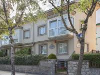 Pensión Zumardi - Bed and Breakfast Deba