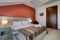 Two-Bedroom Apartment with Terrace and Sea View