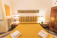 Camera Matrimoniale/Doppia con Letti Singoli